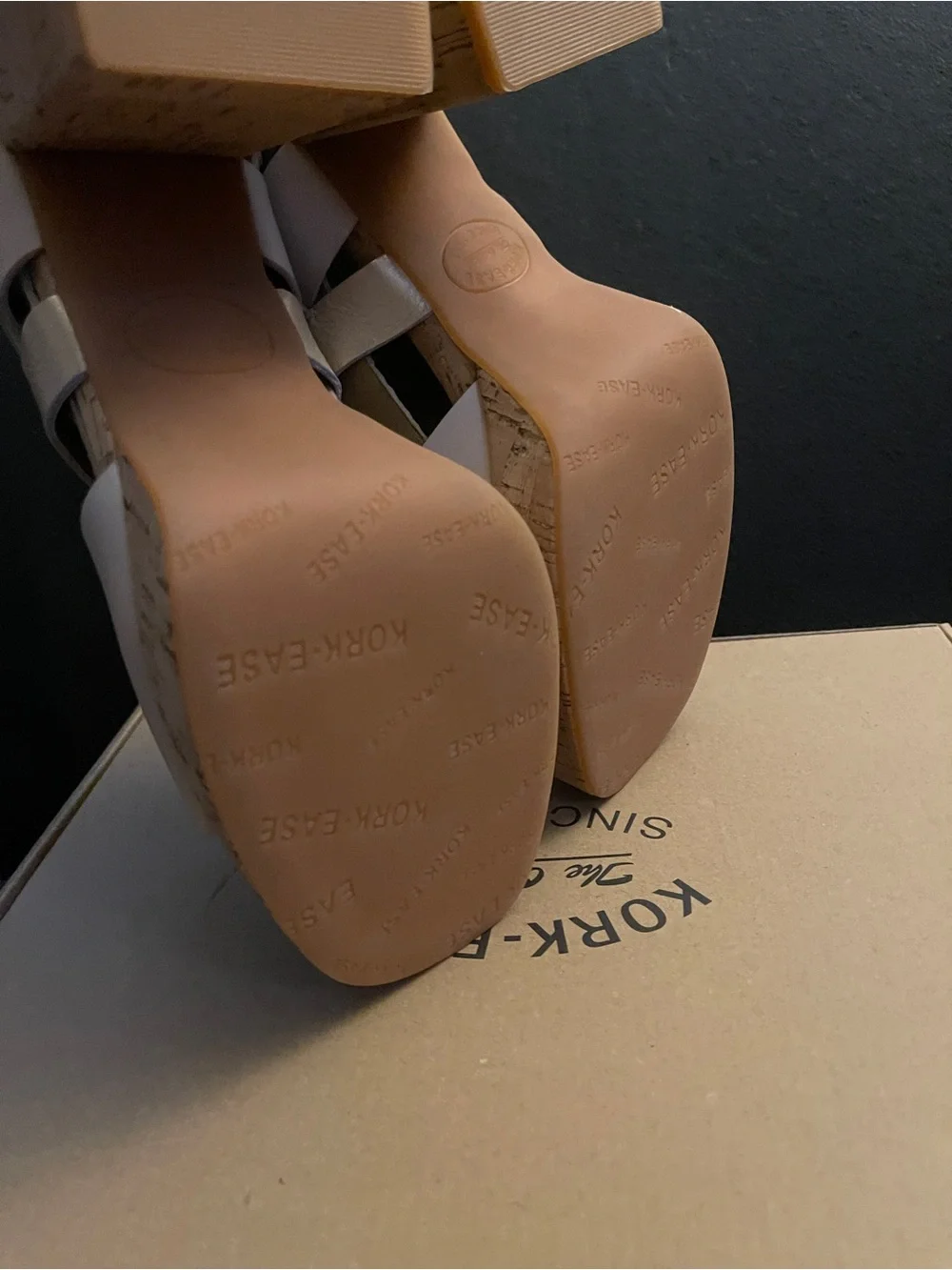 Kork-Ease Women’s Maxi Nude/ Neutral  Gold Combo Platform Sandal Sz 11 NWB